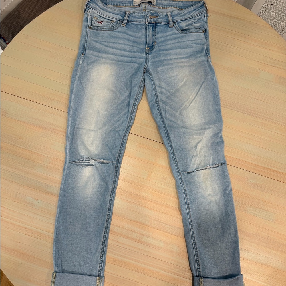 Hollister Light Wash Ankle Jeans